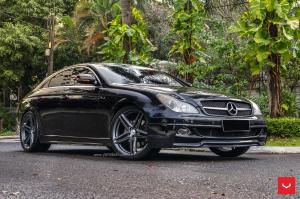 Mercedes-Benz CLS-Class on Vossen Wheels (VFS6) 2017 года